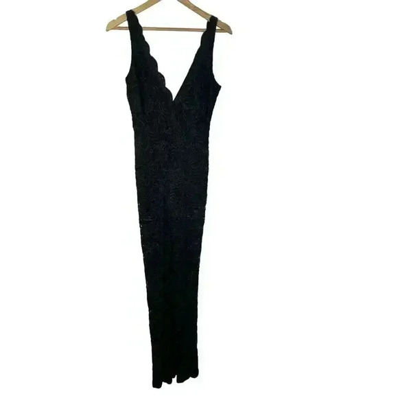 Bebe LACE V-Neck JUMPSUIT BLACK SIZE XS - Picture 13 of 16